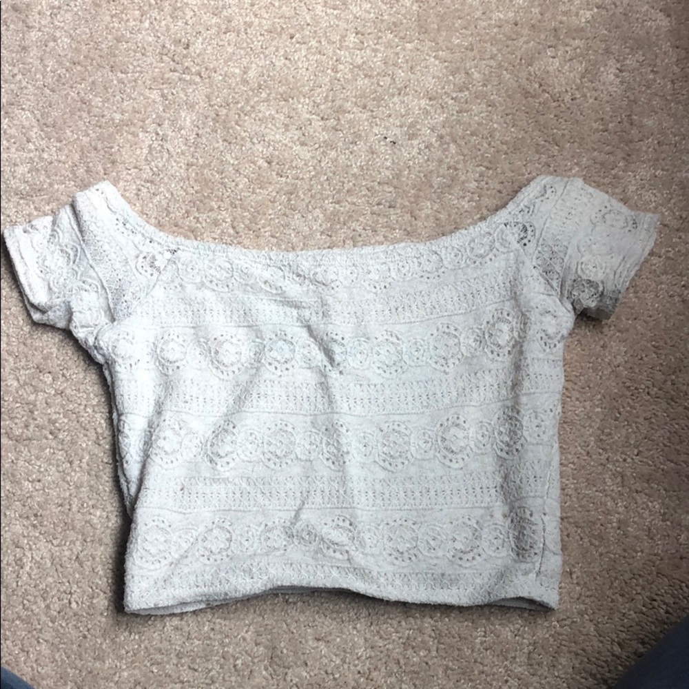 Hollister Off the shoulder Crop Top